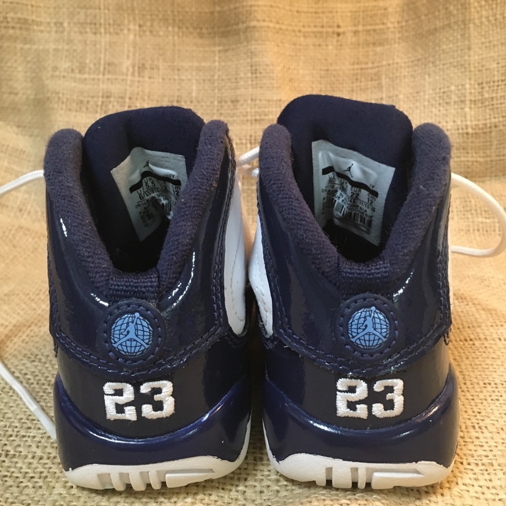 Kid’s Jordan sneakers “23”. Size 6C (Toddler).